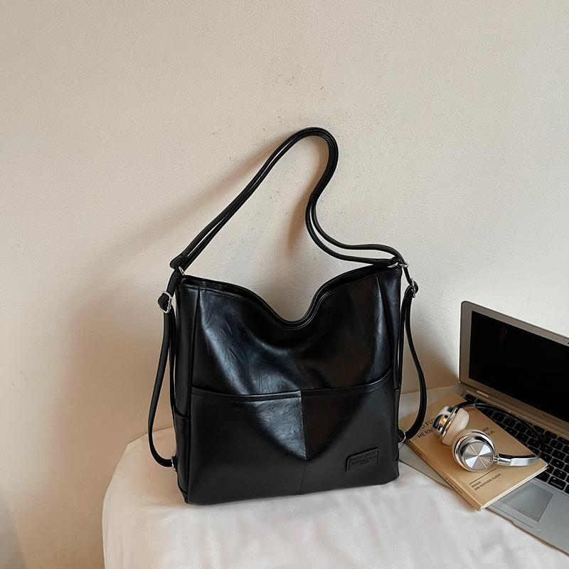 Vintage Shoulder Bag Women's Tote Bag Large Capacity Underarm Bag