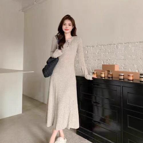 Knitted dress children's autumn and winter new lazy inner lining slim French temperament long dress gentle wind