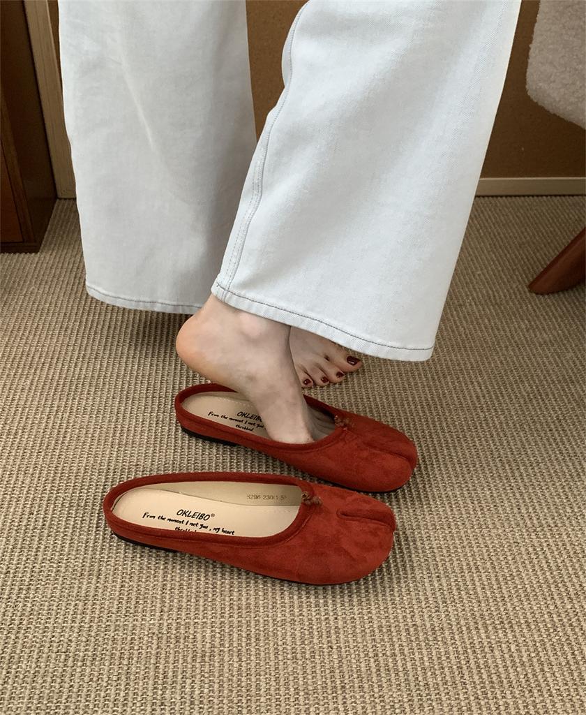 Gentle evening wind pig's trotters split-toe shoes women's 2025 summer new suede Korean version soft sole light mouth half slippers