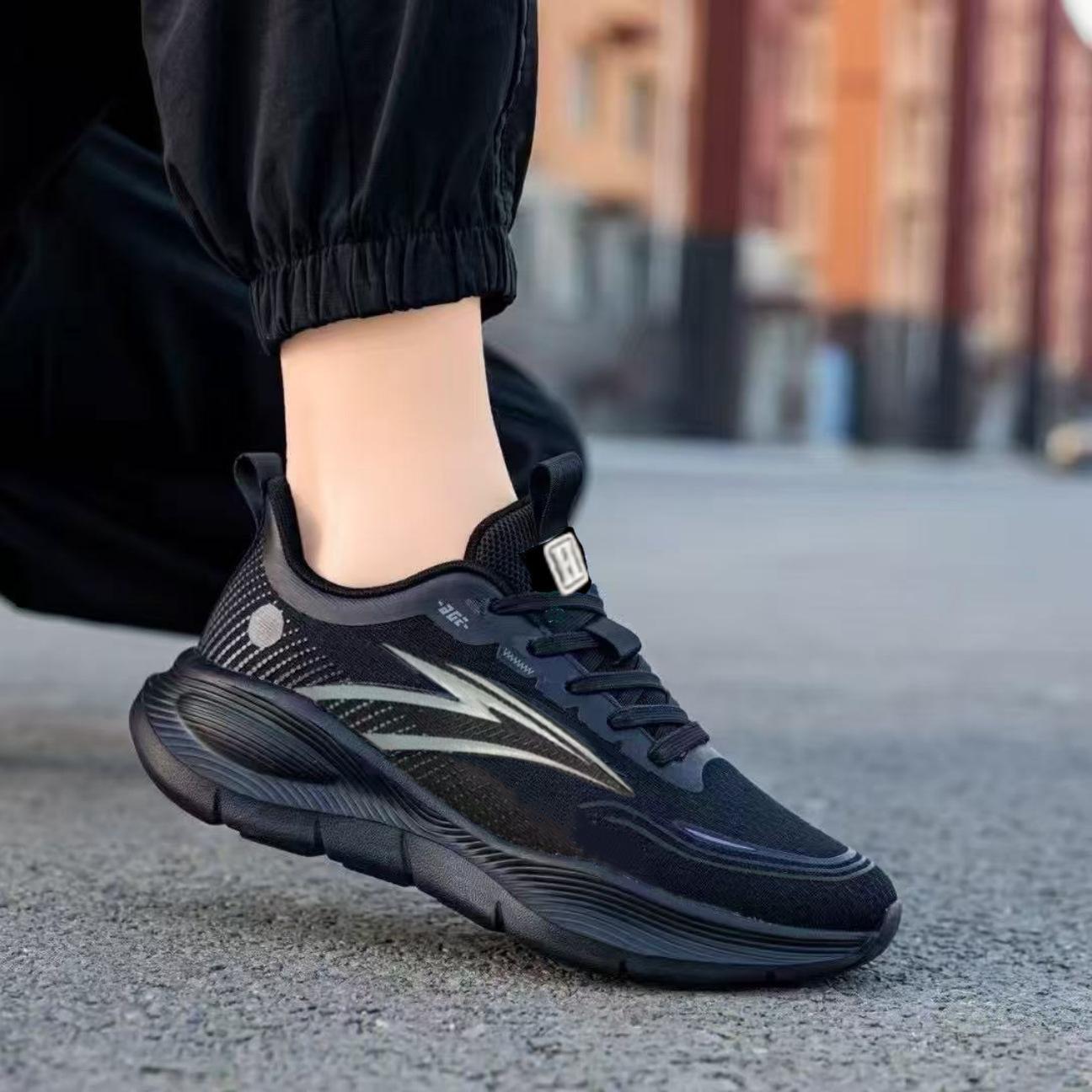 

Летняя новая сетчатая дышащая одинарная обувь мужская новая удобная обувь для бега на мягкой подошве модная универсальная спортивная обувь 44