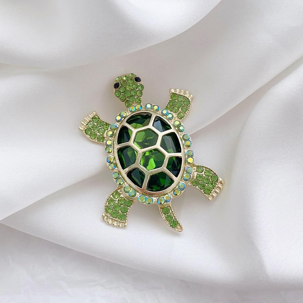 Turtle Brooch Fashion Retro Green Brooch High-end Accessories Jewelry Pin Brooch