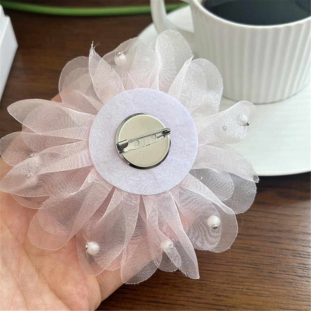 Elegant Sheer Tulle Feather Beaded Brooch Pin Decoration For Fashion Enthusiasts Stylish Clothing Embellishment