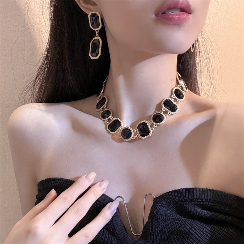 Collarbone Chain Black Geometric Necklace Copper Dark Style Neck Chain Retro Black Earrings  Lady