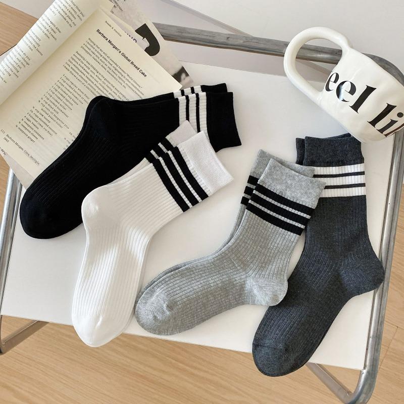 Chaussettes mi-mollet sans bordure à trois rayures pour femmes, Tendance et polyvalente, Chaussettes bouclettes style étudiant, Coton pour l'automne et l'hiver