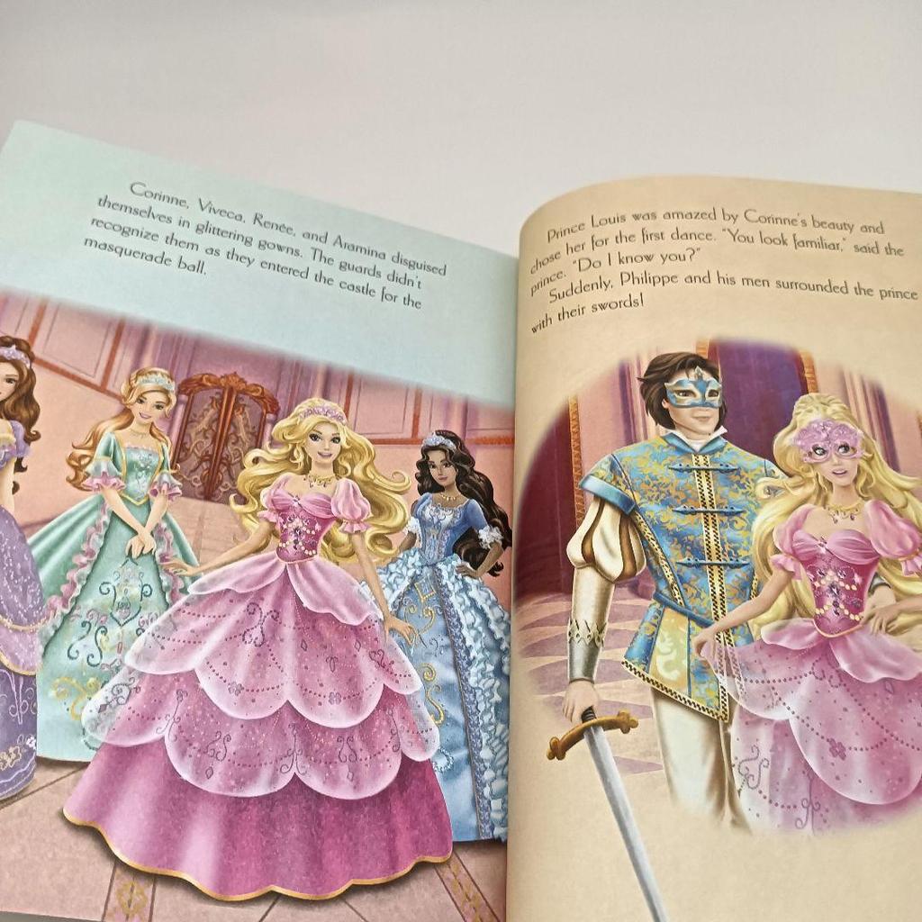 [USED] English Picture Book Set of 3 Books: Barbie, Mermaid, Frozen, Olaf