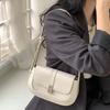 Niche Design High-end Clamshell Shoulder Armpit Bag Women's Fashion Commuter Versatile Saddle Bag