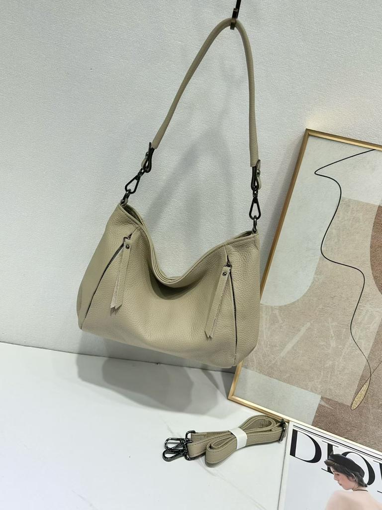 Women's Top-Grain Leather Crossbody Shoulder Bag | Large Capacity Solid Color | European American Fashi Commuter Handbag