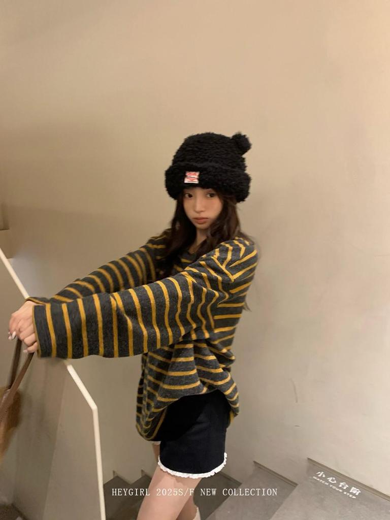 HEYGIRL Black Lazy Stripe 3.0 Korean Style Women's Autumn Loose Casual T-shirt