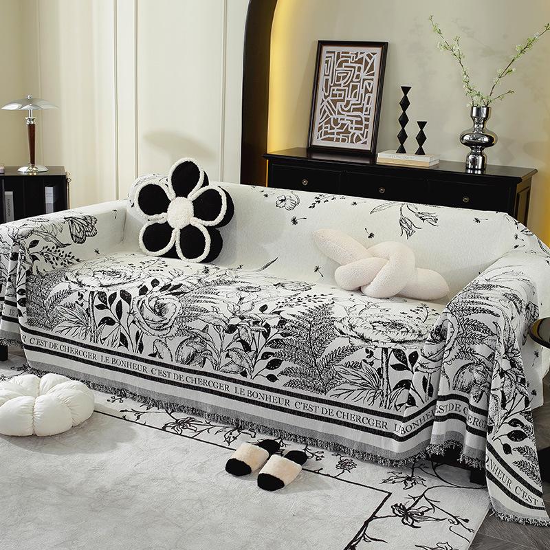 Pastoral Chenille Sofa Cover: Thick, Full-Coverage, Anti-Scratch Slipcover for All Seasons