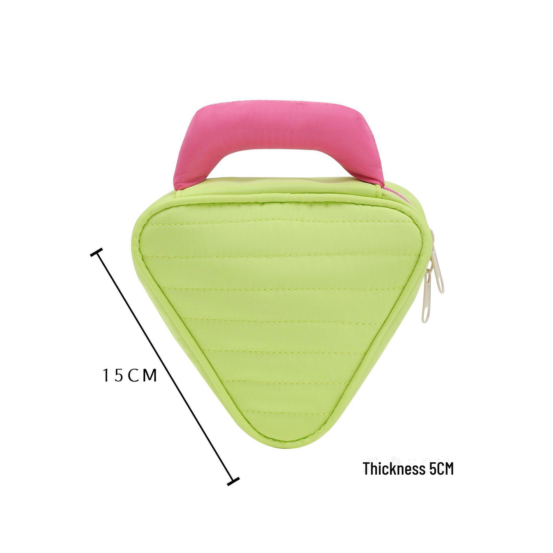 

Высококачественная контрастная цветная косметичка — большая вместимость, портативная косметичка для деловых поездок и путешествий, выпуск 2024 г. Triangle Makeup Bag