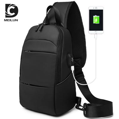 Ny Messenger Bag för män Casual Herrväska Multifunktionell Bröstväska Axelväska Oblique Cross Liten ryggsäck Tide Brand Bag Herrryggsäck
