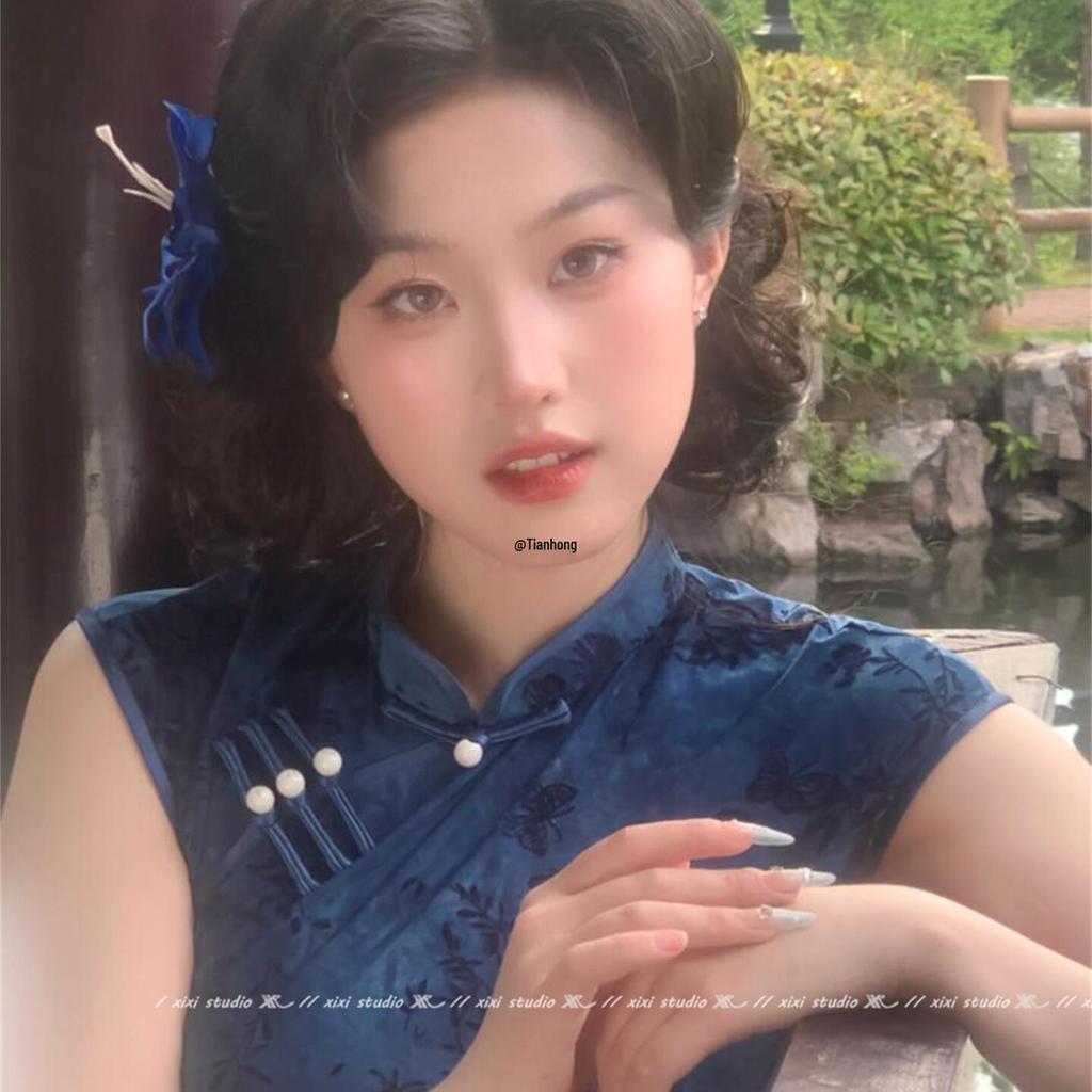 Blaue Lilienblüten Haarspange - Elegantes chinesisches Qipao Haaraccessoire für Frauen