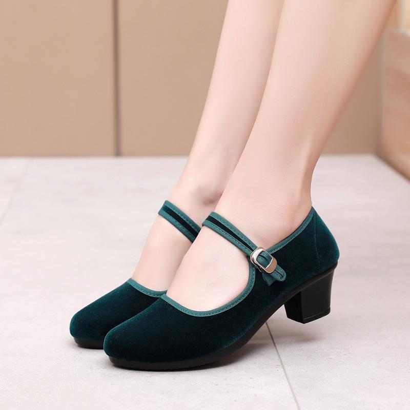 

Autumn new women s shoes polyurethane sole lightweight hotel etiquette shoes one-word buckle medium heel soft sole mother shoes middle-aged shoes 34 зелёный