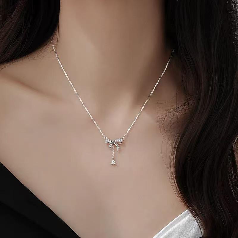 925 Sterling Silver Bow Necklace - Light Luxury 2025 High-End Clavicle Chain for Women