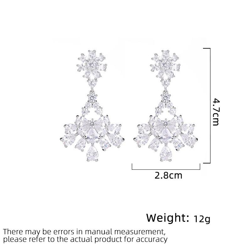 Women's Light Luxury Design Elegant Inlaid Zircon Fan-Shaped Earrings Fashionable And Versatile Niche Design Earrings