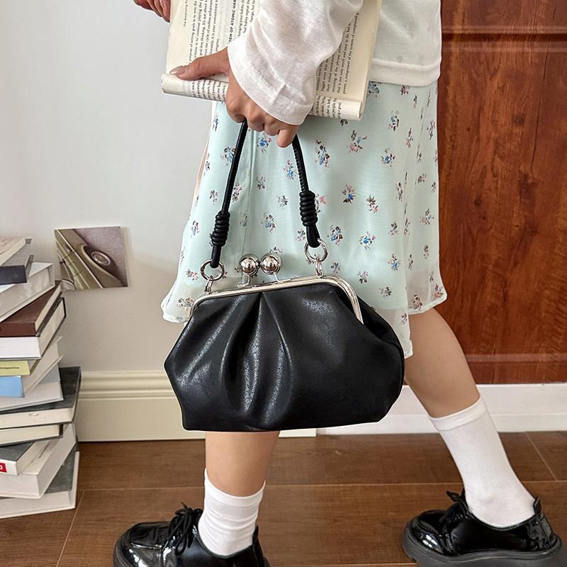 IELGY Pleated Bag Summer All-Match Messenger Bag Portable Shell Bag