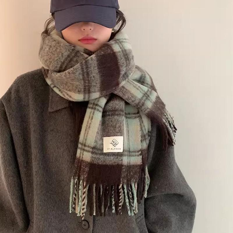 Autumn And Winter Couple Scarf Women'S Warm Thick Shawl Retro Lazy Style Plaid Neck Scarf