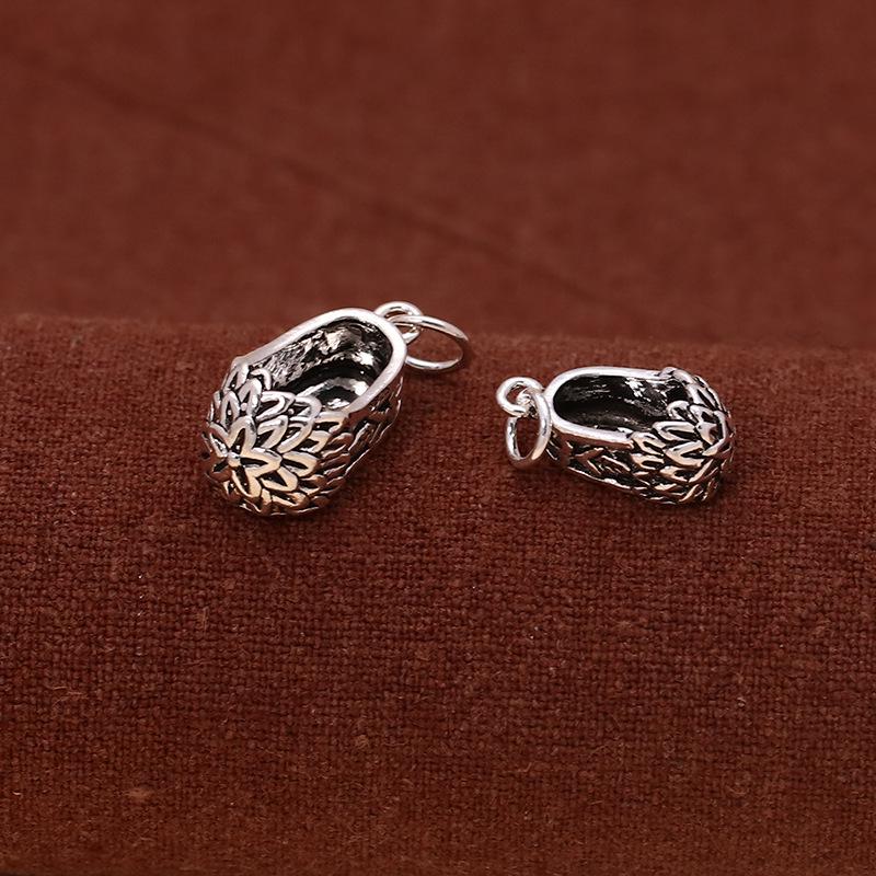 925 Sterling Silver Braided Bracelet with Little Embroidered Shoe Pendant Charm