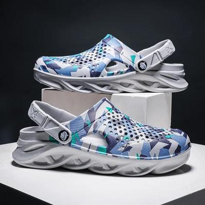 Men's 2025 Summer Shoes Men Slippers Breathable Non-slip Mules Male Garden Shoes Casual Beach Sandals Zapatos