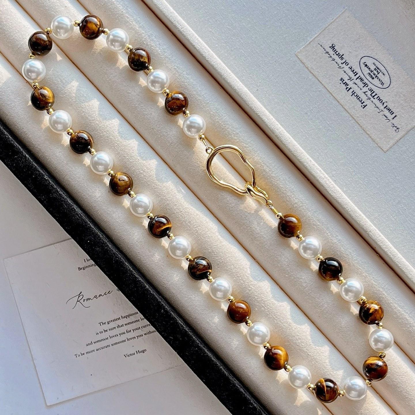 

10Mm Maillard Boutique Natural Tiger S Eye Stone Imitation Australian White Pearl Design Sweater Chain Necklace Clavicle Chain