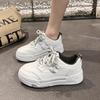 Beliebte Hongkong-Style Plateau Guochao Board Schuhe Damenschuhe 2025 Frühling und Herbst neue Nische vielseitige Freizeitschuhe Sport weiße Schuhe