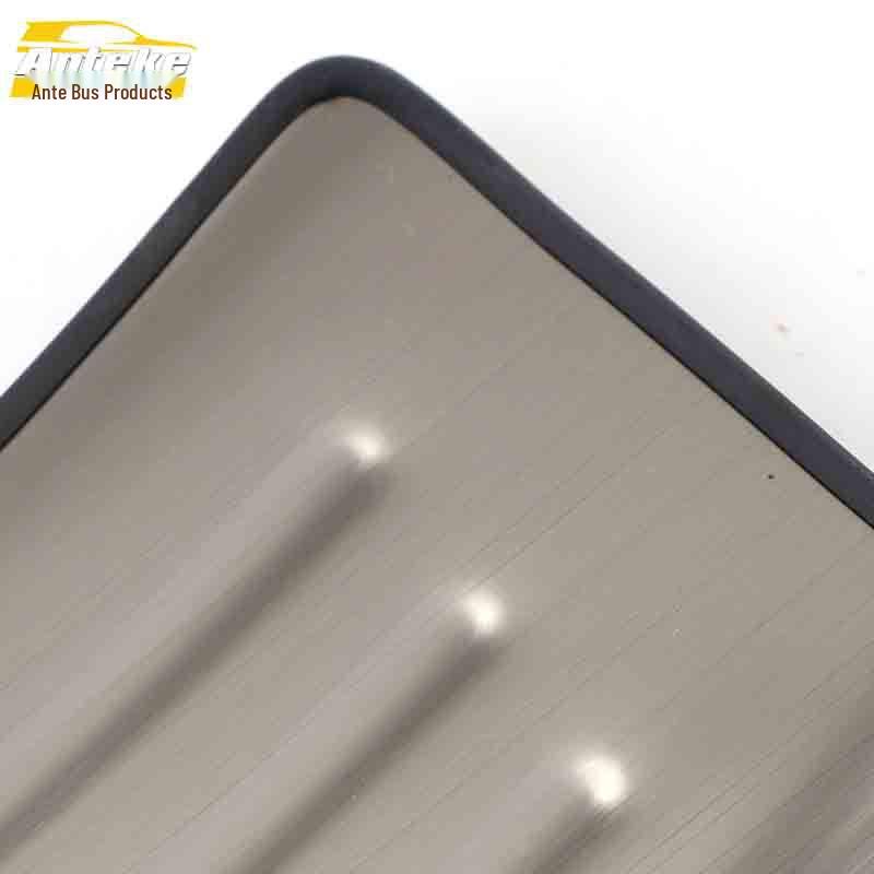 Roewe I6 Stainless Steel Bumper Scuff Guards