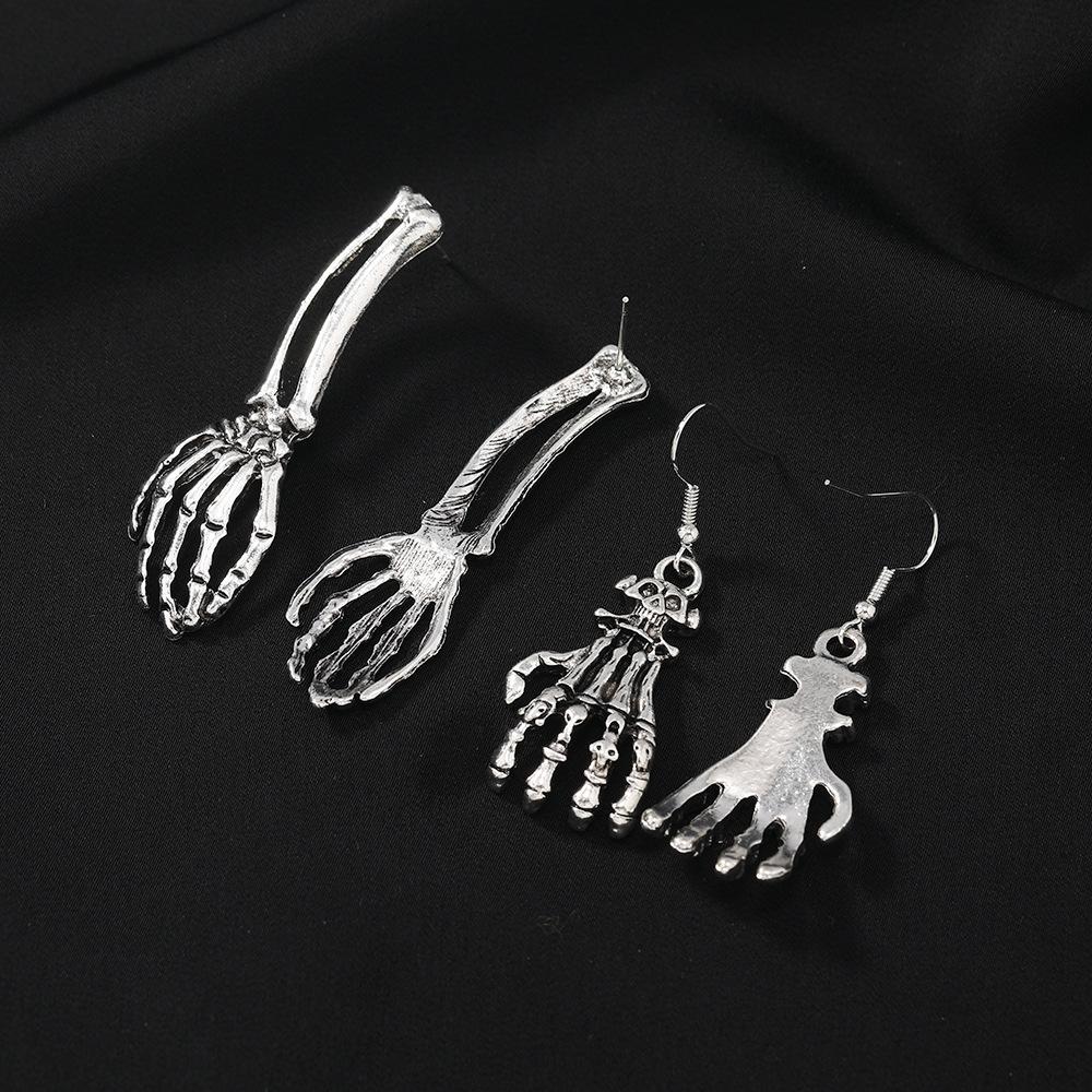Halloween Fashion Personality Skull Hand Bone Claw Earrings Women, Halloween Ornaments