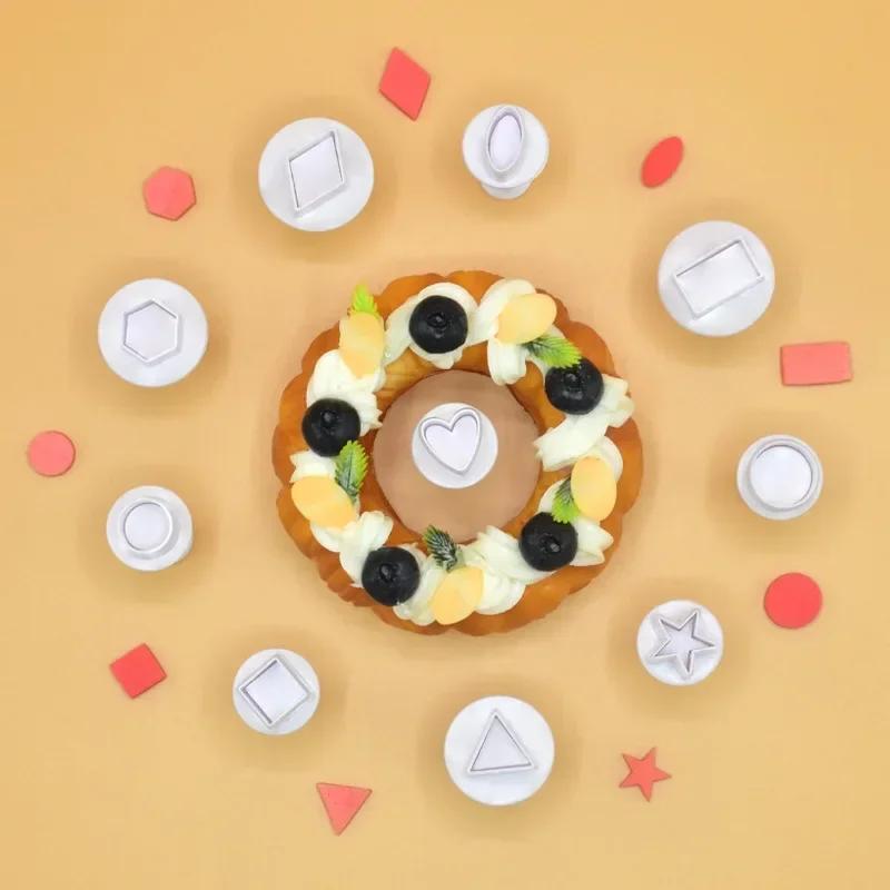 3/4Pcs Heart Five-pointed Star Square Pattern Plunger Fondant Biscuit Cookies Cutter Mold Sugarcraft Diy Mold Cake Decorating