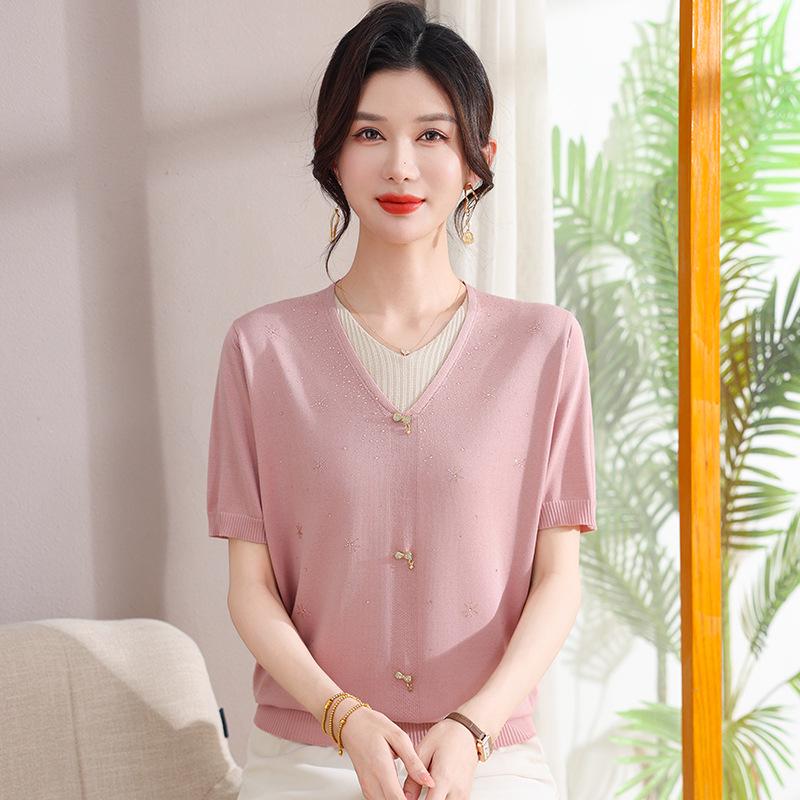 Mom's Stylish Summer Ice Silk Blouse: Middle-Aged Women's Short-Sleeve Knit T-Shirt with Faux Two-Piece Design