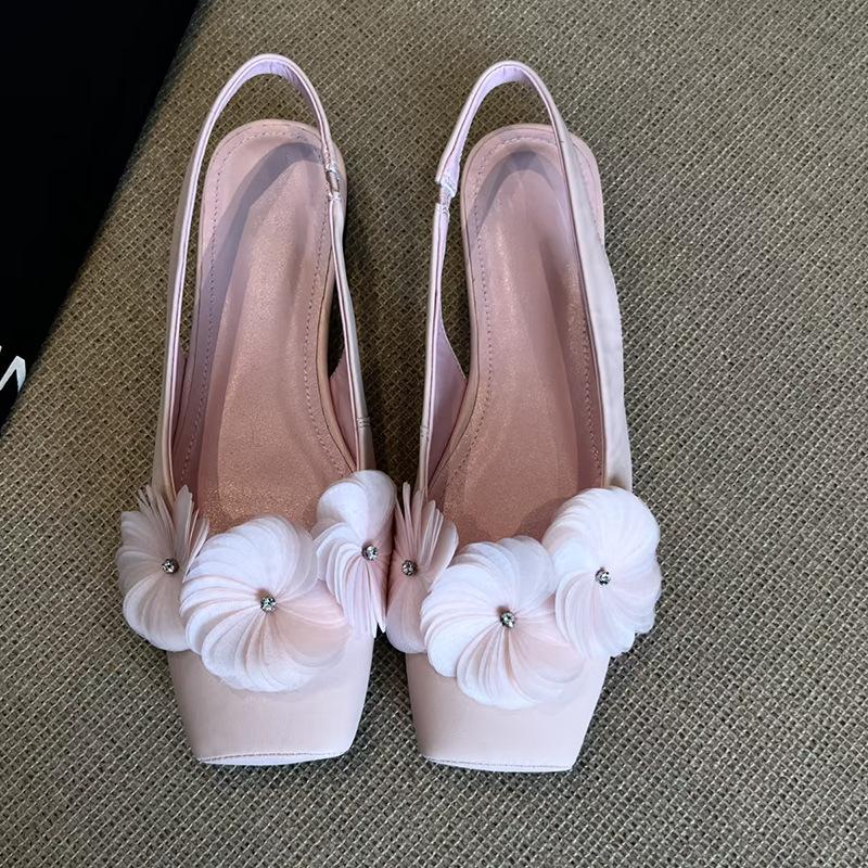 Design Temperament Square Head Shallow Mouth Flower Low Heel Single Shoes Women's French Versatile Thick Heel Bag Head Sandals