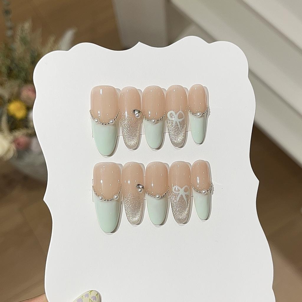 Juice Girl Refreshing Sparkling Water Mint Green French Hand-painted Butterfly Chain Pearl Wear Armor