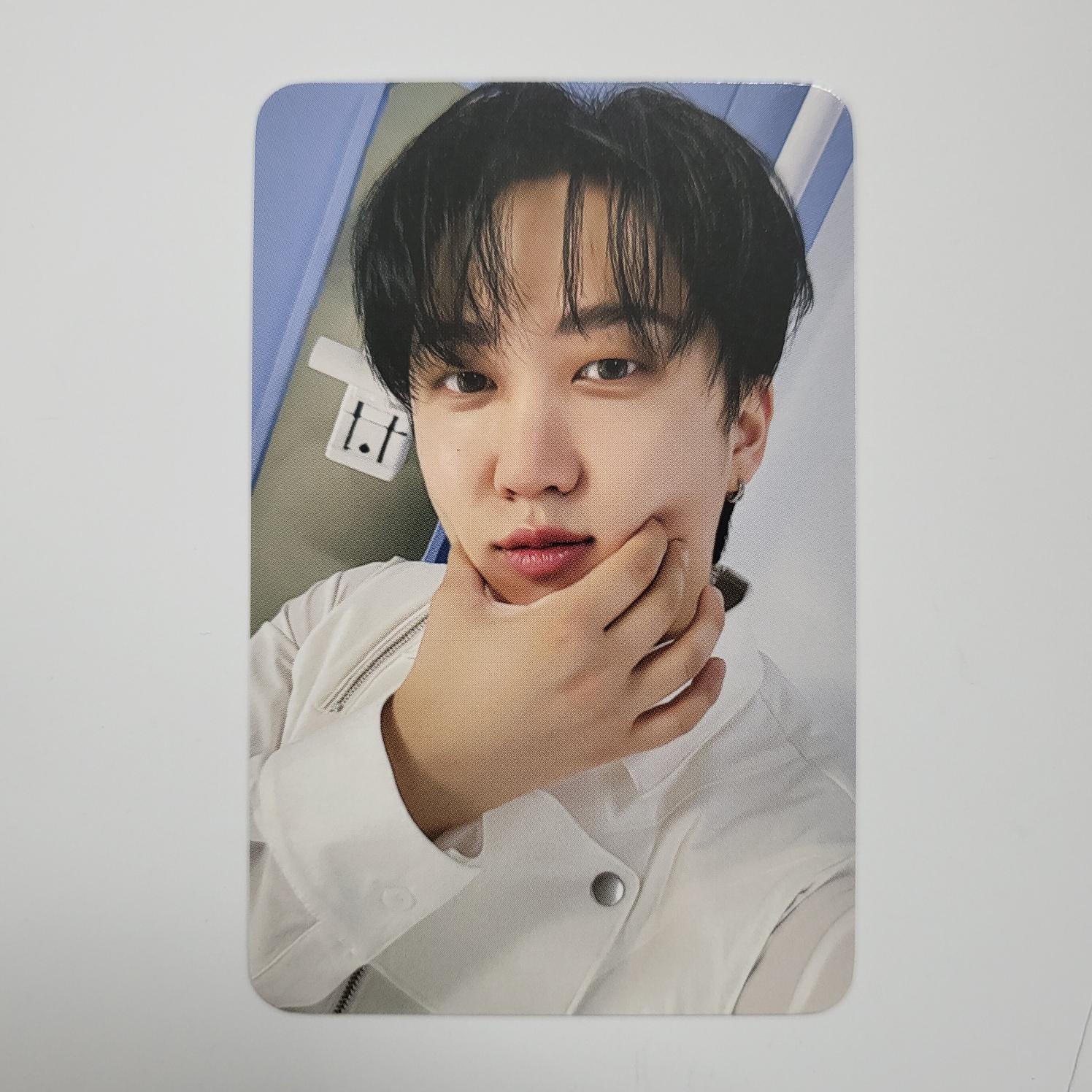 

Фотокарточка с мероприятия Stray Kids PILOT JYP SHOP Changbin 2