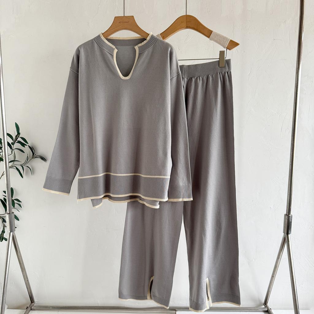 Autumn and Winter Women's Clothing U-neck Long-sleeved Knitted Sweater Set Split-ended Wide-leg Pants Knitted Two-piece Set for Women