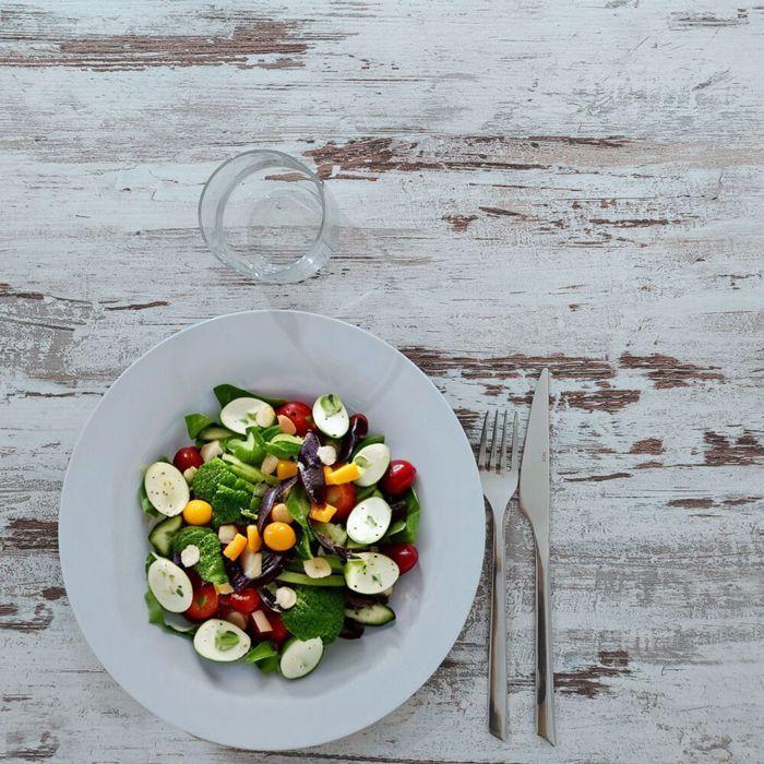 Table ronde - Round - Ø 70 cm - Blanc - Contemporain - Montage facile