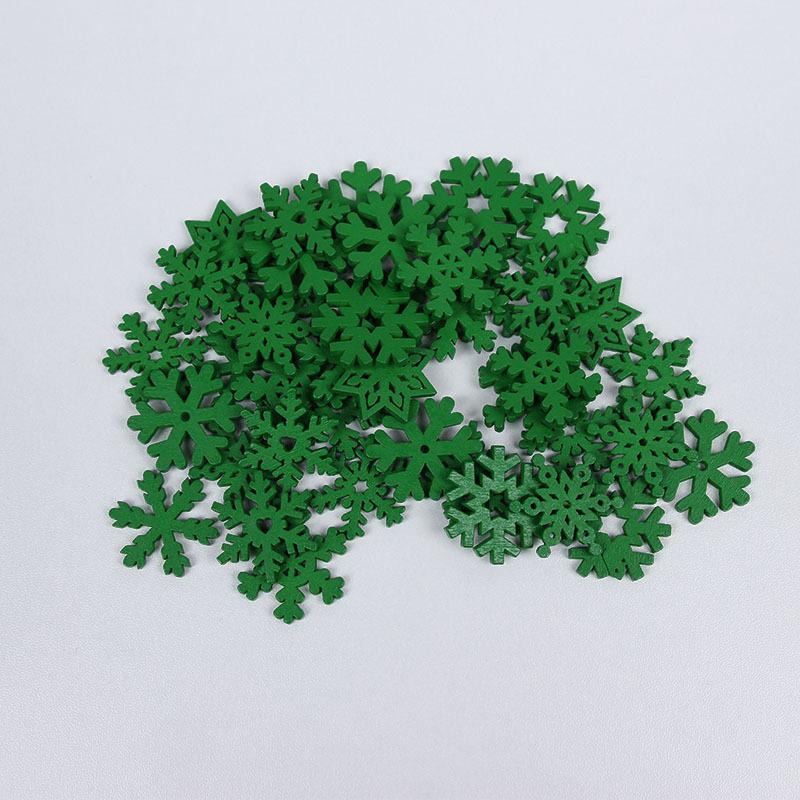 50Pcs/Set Wooden Crafts Mixed With Red White Green Snowflake Wood Chips Hollowed Out Carving Creative Christmas Home Decorations