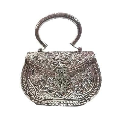 Silberweiße Clutches Vintage Handgefertigt Messing Metall Geldbörse Hand Clutch Handtasche Für Frauen Party Braut Ehe Clutch