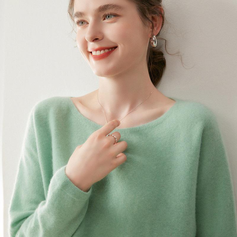 Women's Seamless Cashmere Loose Knit Sweater - Round Neck Pullover, Versatile Thin Wool Top