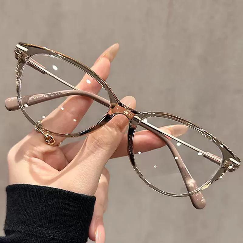 2025 Anti Blue Light Cat Eye Metal Frame Presbyopia Glasses High-definition Reading Glasses for Middle-aged and Elderly People