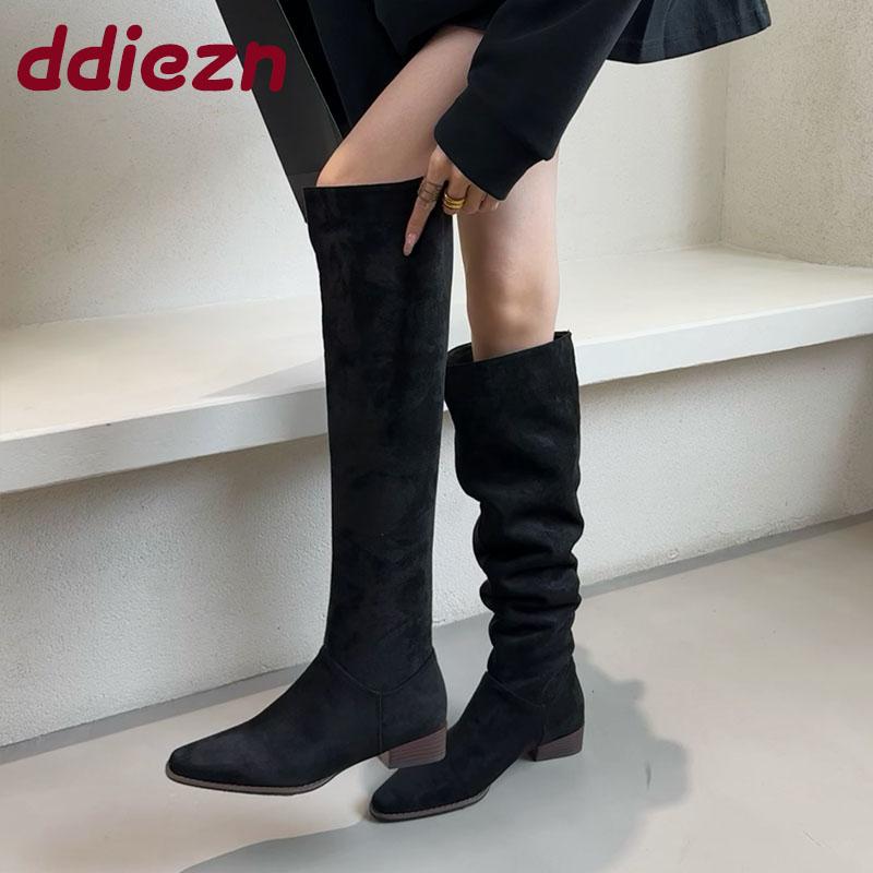 Fashion Fashion Flock Pleated Women Knee High Boots Low Heel Shoes Pointed Toe Modern Ladies Long Boots Female Pumps Shoes