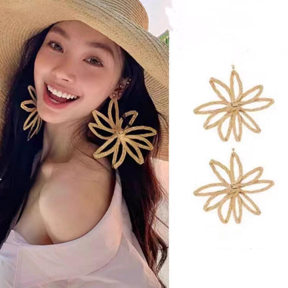 Bohemian Style Exaggerated Flower Ear Studs Zinc Zinc Alloy Hollow Floral Earrings  Bride