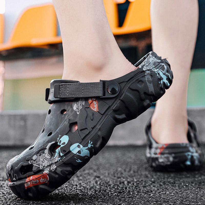 Plus Size 40-47 Summer Men Slippers Clogs Light Soft EVA Men's Hole Shoes Outdoor Sandals Home Garden Shoes Male Beach Flats