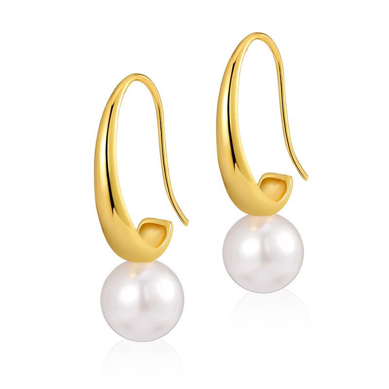 Trendy european and american style 18k gold plated brass pearl earrings - elegant stud earrings with shell pearls