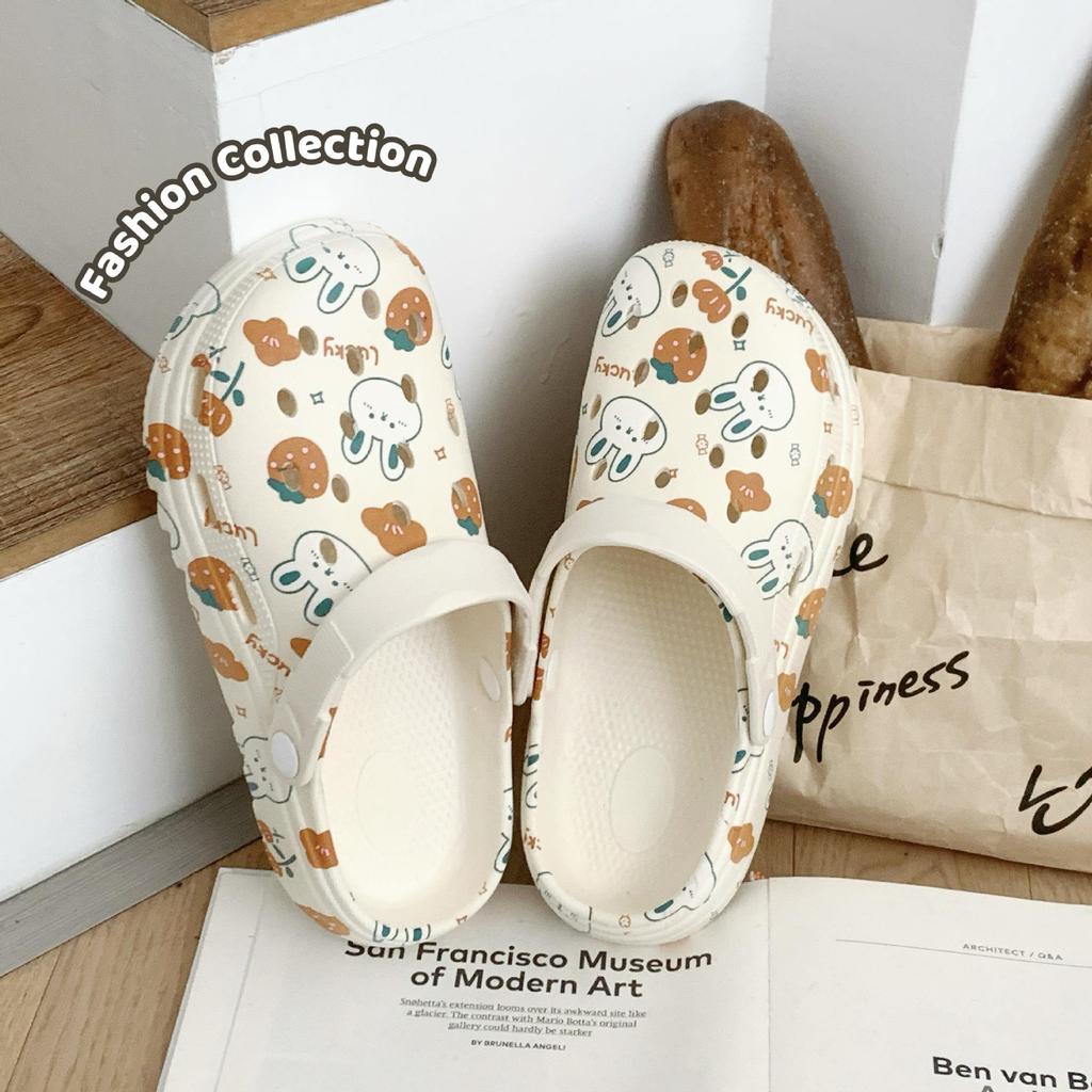 2025 Women's High Heel Summer Sandals: Closed Toe, Thick Soles, Cute Style for Outdoor & Home Wear