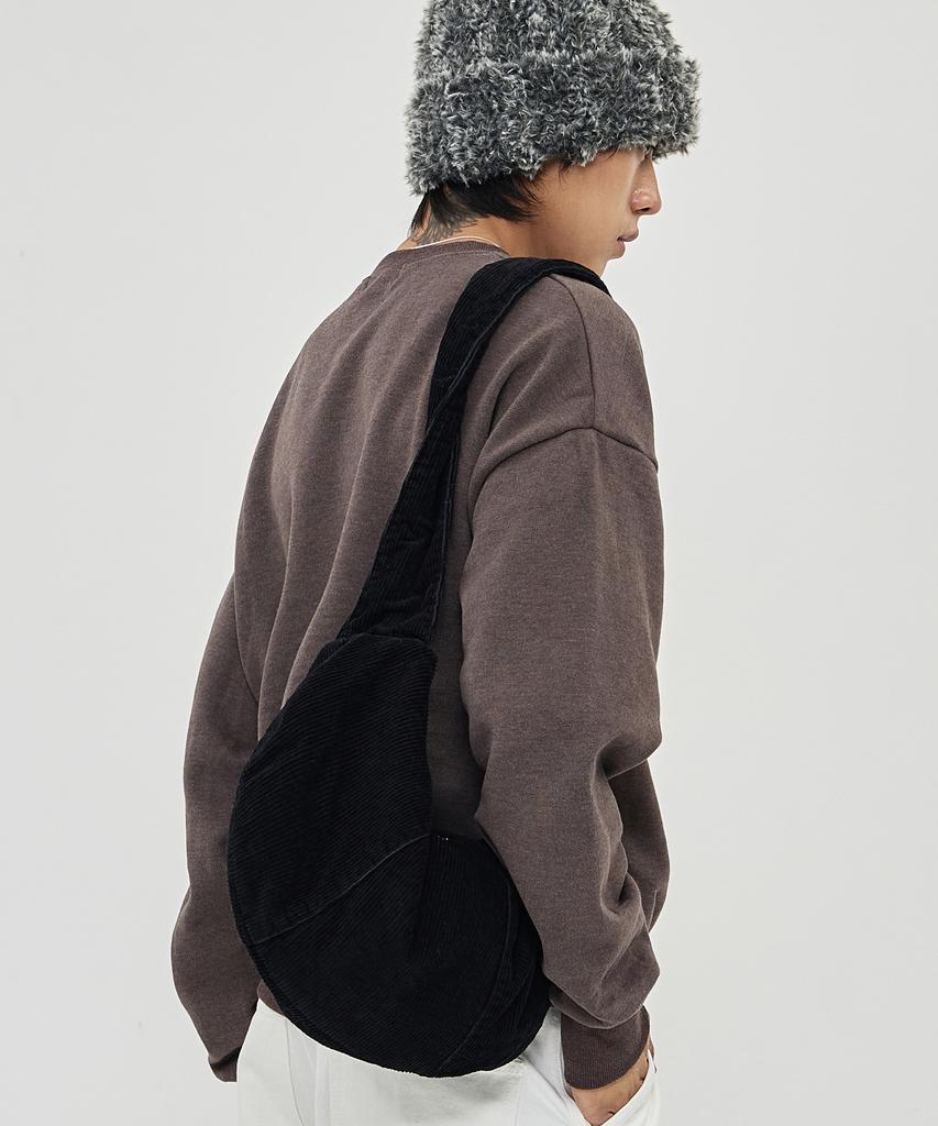 The-Abon Uni Corduroy Shoulder Bag Beige