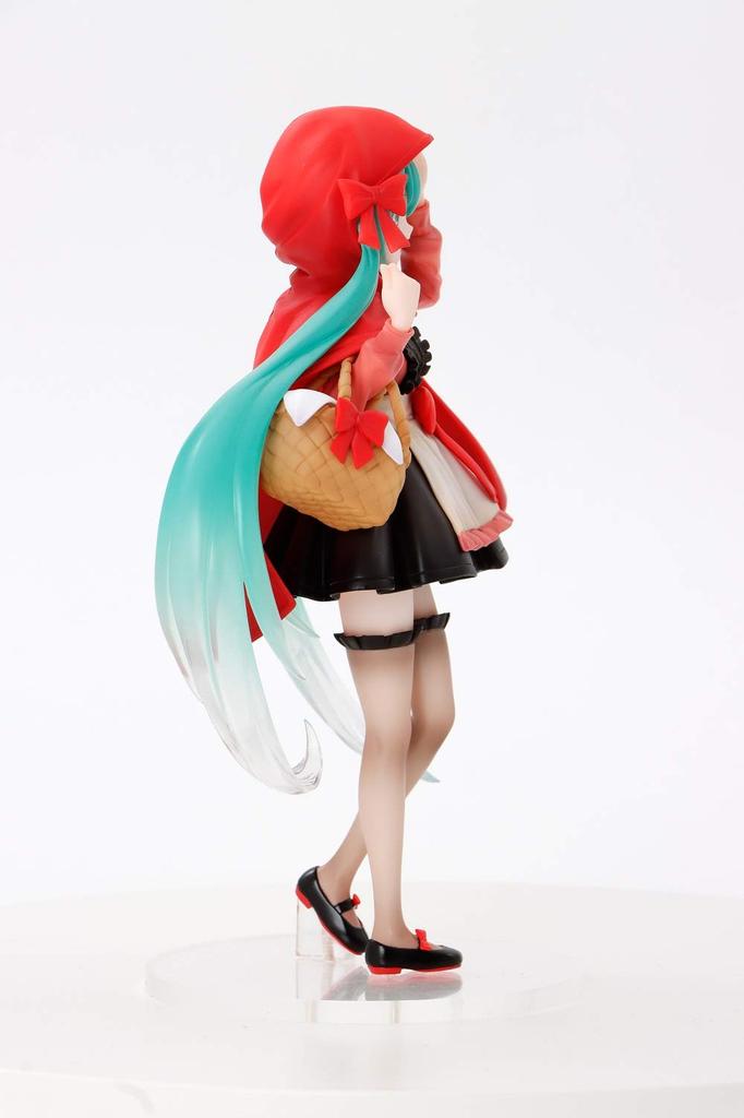TAITO Hatsune Miku Wonderland Figure Little Red Riding Hood