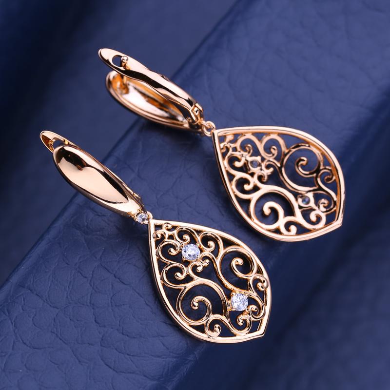 KNIKOO Øredobber med klips for kvinner blå cubic zirconia mote hule dråpeøreringer Smykker til bryllupsgaver