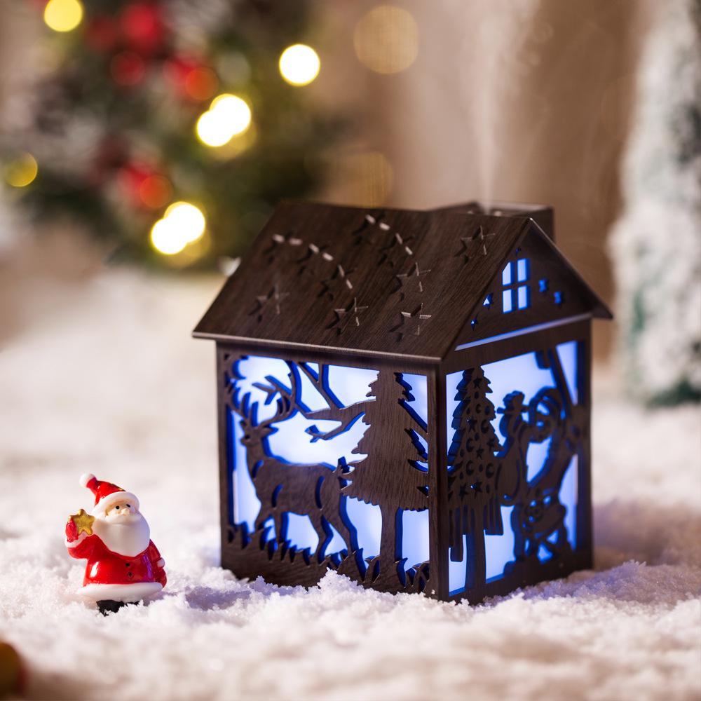 

Little Deer Cabin USB Humidifier & Night Light - Christmas Tree Aroma Diffuser & Home Decor Gift USB Plug-in Version