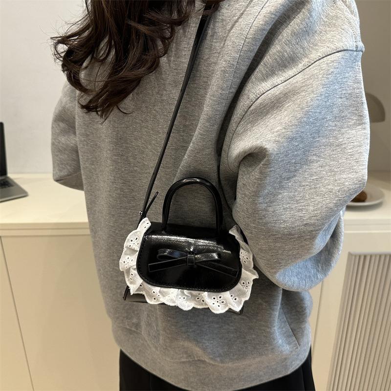 Lace Handbag Bag Women's New Fresh and Sweet Shoulder Messenger Bag Fashion Casual Small Square Bag