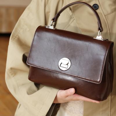 Stylowa i wszechstronna damska torebka, niszowa torba crossbody i duża torba do pracy