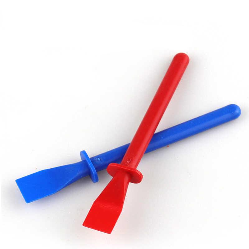 Elastic Adhesive Hand Scraper Glue Tool Leather Application Glue Applicator Scraper Board Made of PP Material Glue Stick